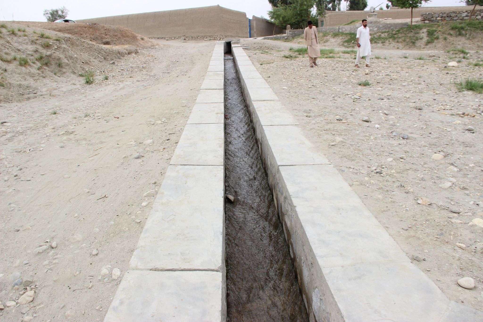 Irrigation canal, Akhudzadgan village, Chaparhar district, Nangarhar province (1)